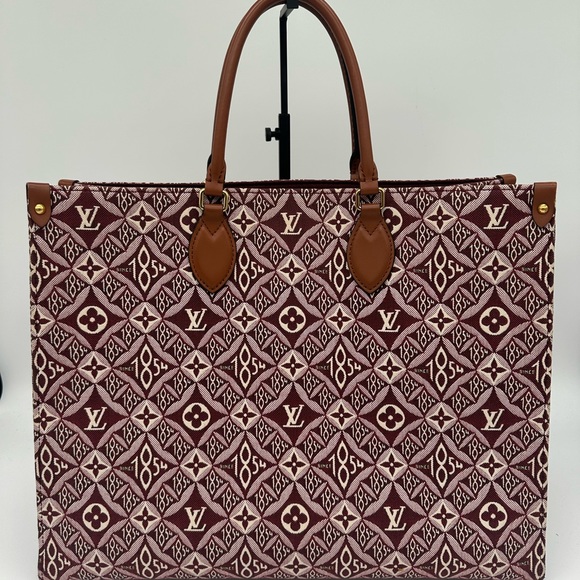 Louis Vuitton Handbags - Louis Vuitton On the Go GM Since 1854 EUC